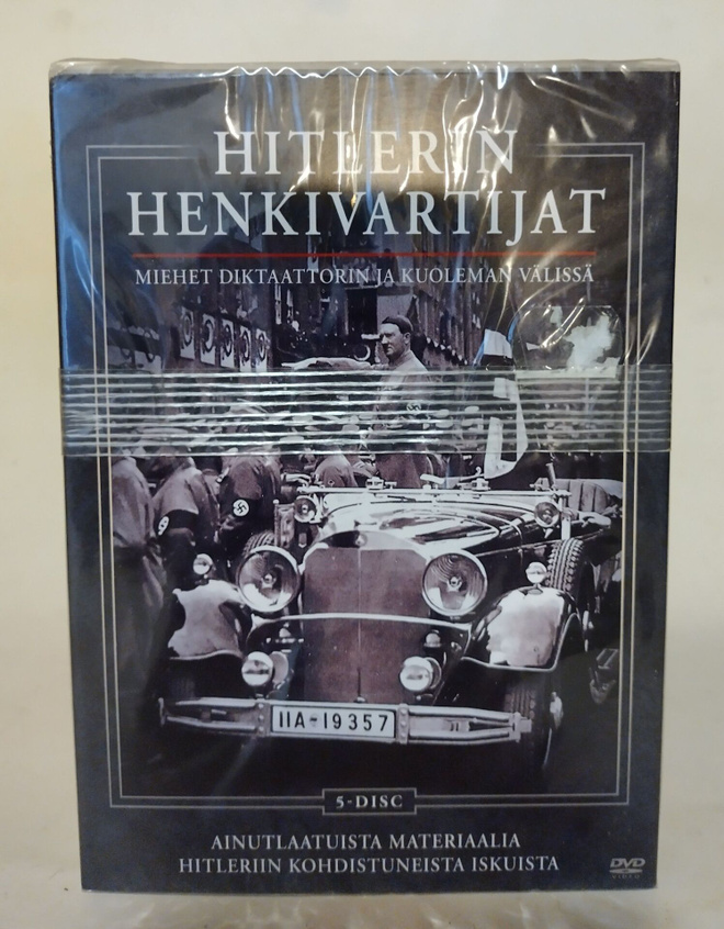 HITLERIN HENKIVARTIJAT  (UUSI)