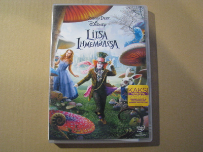 LIISA IHMEMAASSA ( Johnny Depp )