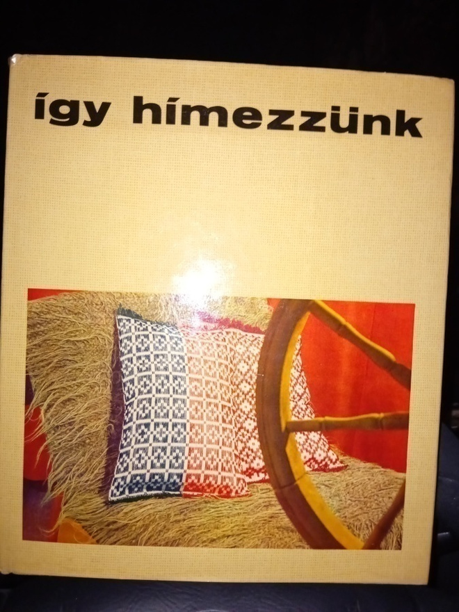 Tekstiilitaidekirja :  Igy Himezzunk ( SIS POSTIKULU  )