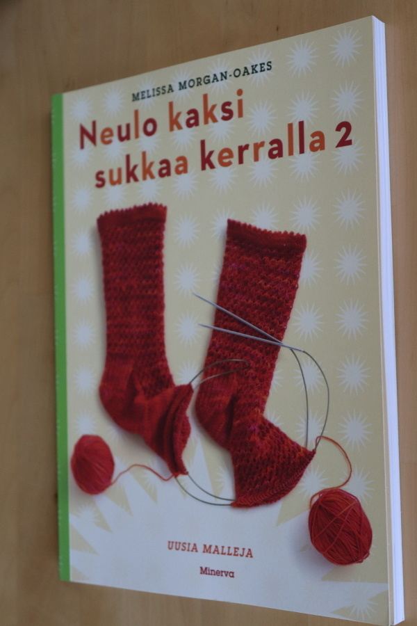 Morgan-Oakes : Neulo kaksi sukkaa kerralla 2 ( 1.p. 2012 )