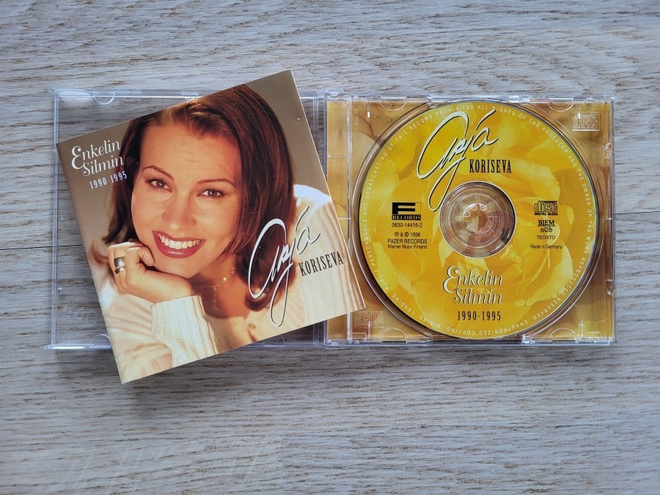 Arja Koriseva – Enkelin Silmin 1990-1995 (CD)