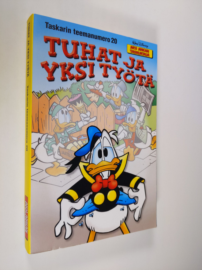 Walt Disney : Tuhat ja yksi työtä