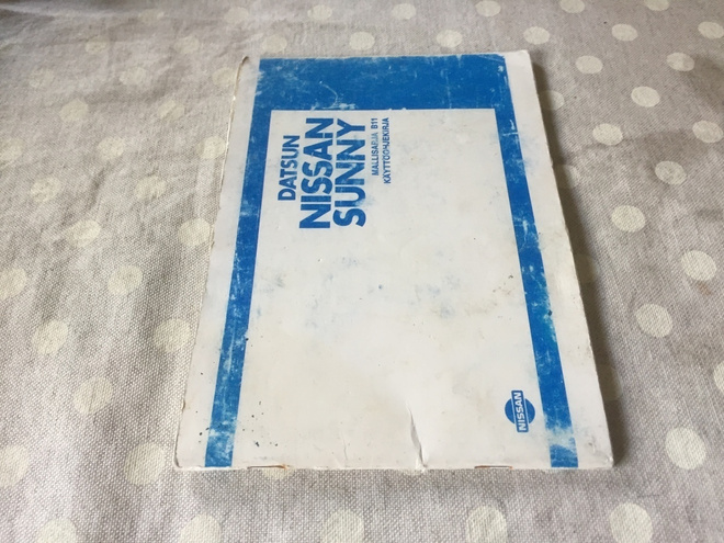 NISSAN SUNNY KÄYTTÖOHJEKIRJA