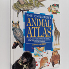 David Lambert : The Children's Animal Atlas - How Animals... - pikkukuva 1