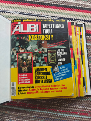 Alibi lehden vuosikertoja