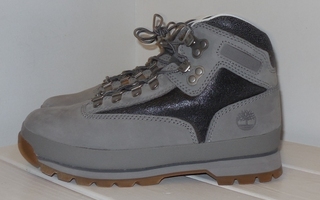 38 - Timberland harmaat talvikengät * UUDET