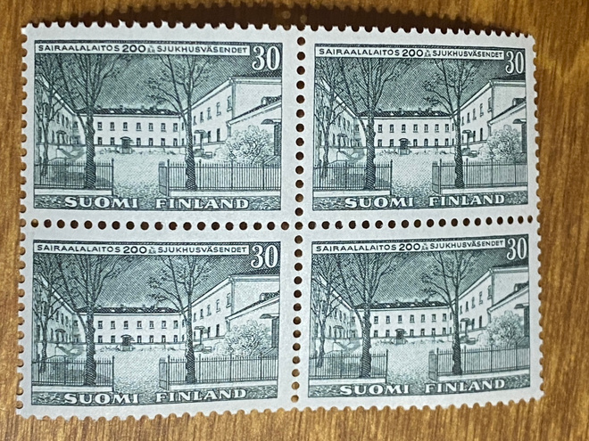 SAIRAALALAITOS 200 VUOTTA NELIÖ**