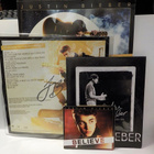 JUSTIN BIEBER BELIEVE-SETTI: 2LP, CD, KIRJA, KUVA+ NIMMARI w - pikkukuva 1