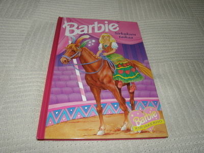 Barbie Sirkuksen taikaa