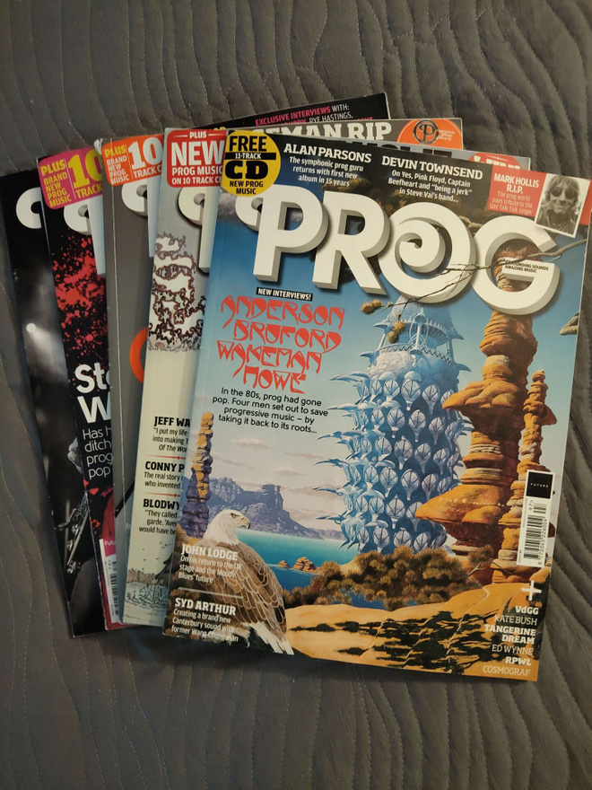 PROG lehtiä 5kpl. hinta yhteensä 5eur