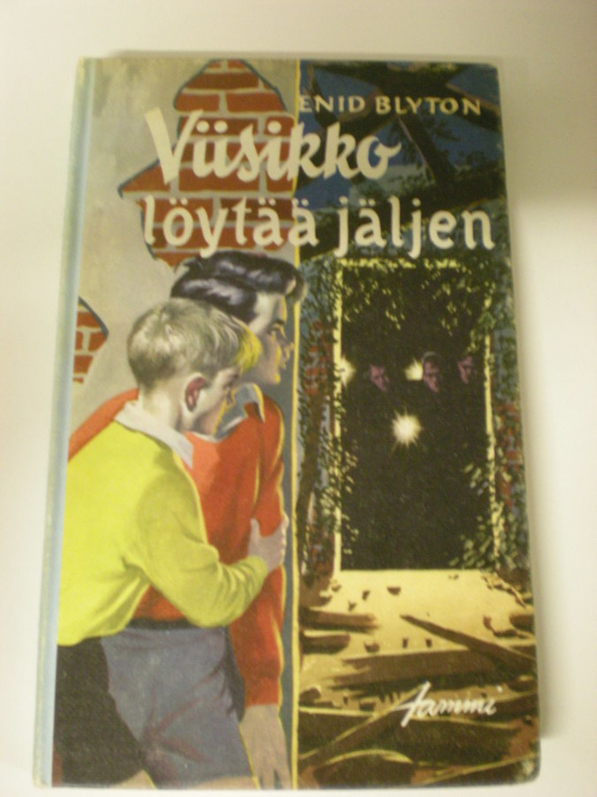 Enid Blyton: Viisikko löytää jäljen