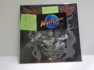 FLAGELADOR / RUINS - HELLRAGING... M-/M- 7"