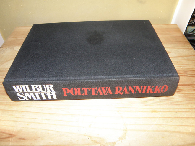 Wilbur Smith Polttava rannikko (sidottu)