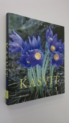 Mikko (toim.) Piirainen : Kasvit : luonnossa 1