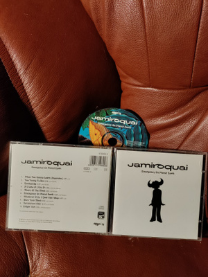 JAMIROQUAI -emergency on planet earth CD.