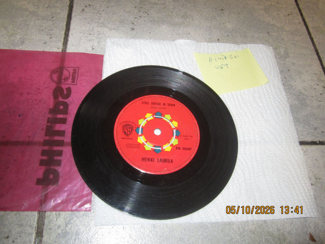 7" vinyyli: Heikki Laurila – Two Guitars (1964)