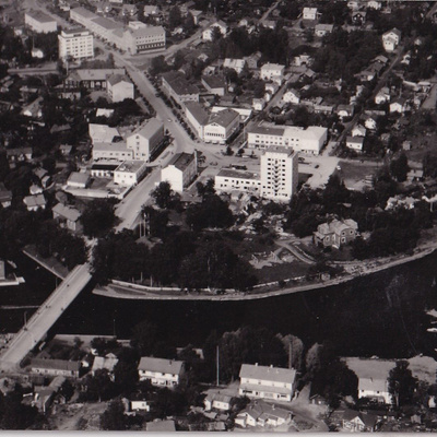 Valkeakoski, Kaupalan keskustaa. ilmakuva mv .e326