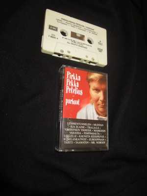 PIRKKA-PEKKA PETELIUS - PARHAAT ; C-KASETTI v 1985