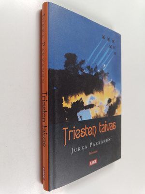 Jukka Pakkanen : Triesten taivas