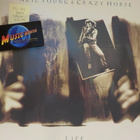 NEIL YOUNG & THE CRAZY HORSE - LIFE EX+ EX+ LP - pikkukuva 1