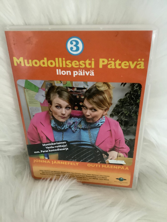 MUODOLLISESTI PÄTEVÄ 3 (ILON PÄIVÄ)  OSAT 13-18
