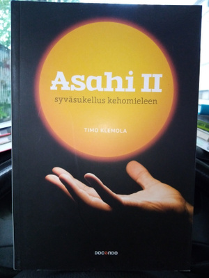 KLEMOLA : ASAHI II SYVÄSUKELLUS KEHOMIELEEN