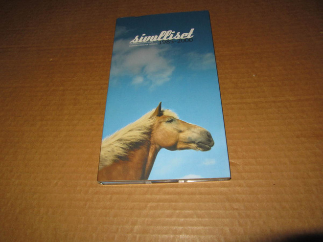Sivulliset  4-CD:n "Kansio" v.2005 UUDENVEROINEN !