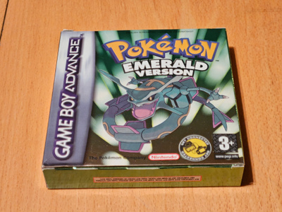 Pokemon Emerald GBA - CIB
