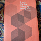 Leena Krohn Mehiläispaviljonki kertomus parvista - pikkukuva 1