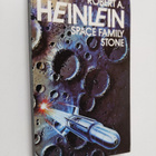 Robert A. Heinlein : Space Family Stone - pikkukuva 1