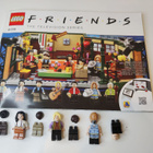Lego 21319 Friends- the television series - pikkukuva 1