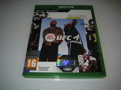 UFC 4  **XBOX ONE**