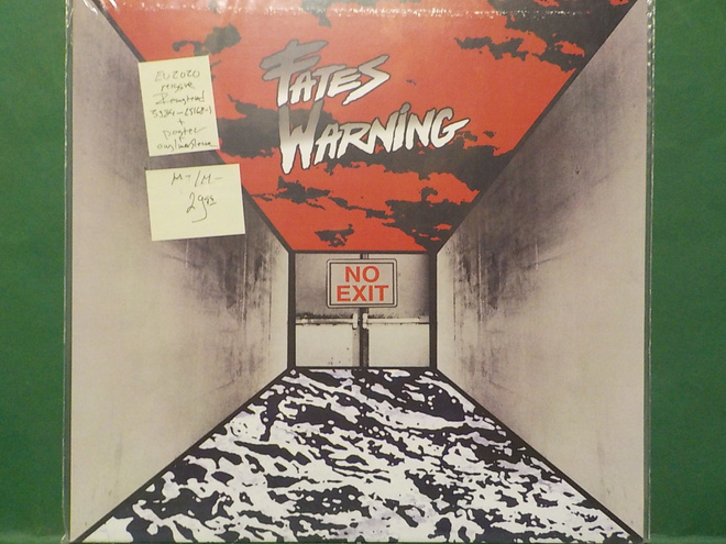 FATES WARNING -  NO EXIT - EU 2020 REISSUE M-/M- LP + POSTER