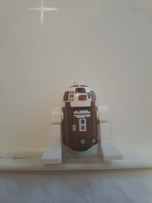 LEGO Astromech Droid R7-D4