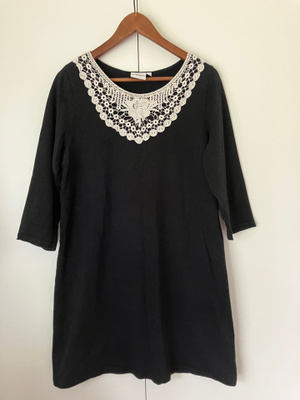 Lumoan collegemekko L