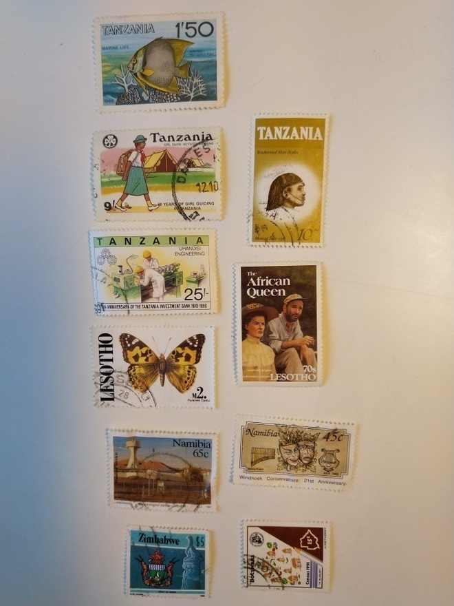 Postimerkkejä Afrikka 10 erilaista