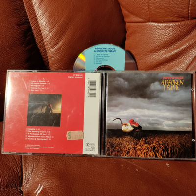 DEPECHE MODE -a broken frame CD.