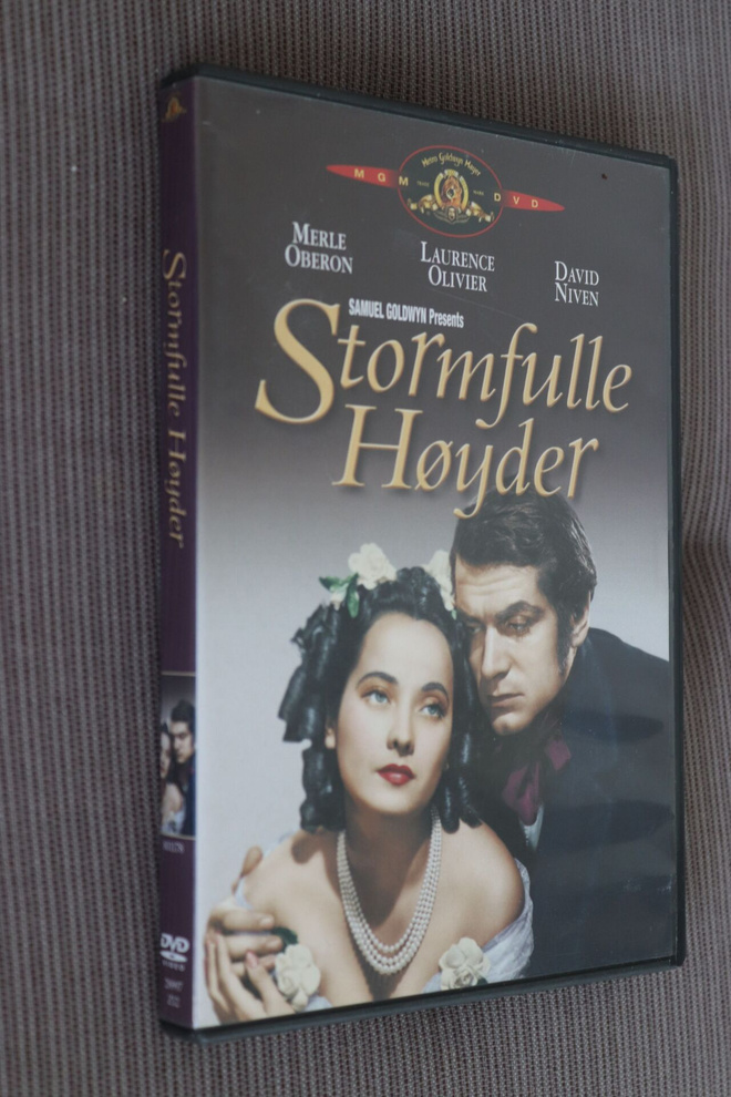 DVD Humiseva harju ( 1939 Merle Oberon Laurence Olivier)