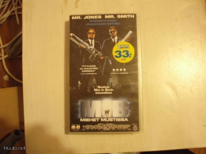MIB - MIEHET MUSTISSA VHS (EI HV)