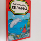 Katherine Allfrey : Delfiinikesä - pikkukuva 1