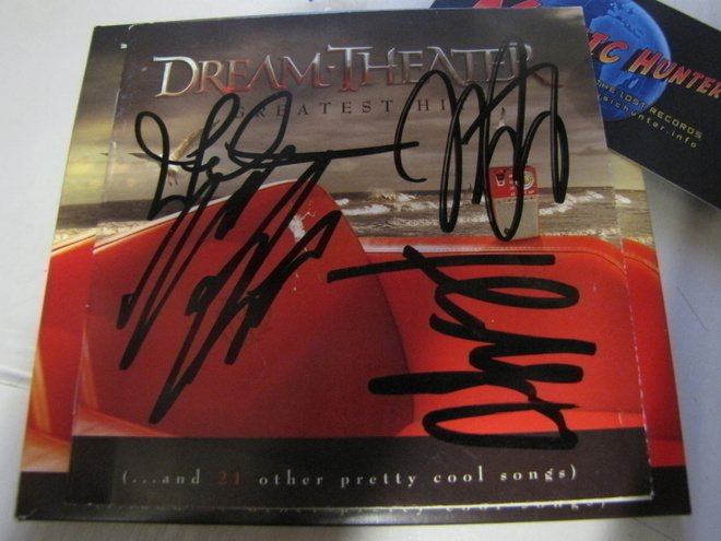DREAM THEATER - GREATEST HITS CD KOKO BÄNDIN NIMMAREILLA !