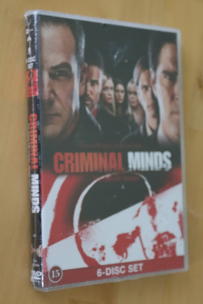 6DVD Criminal minds 2 kausi ( 2007 uusi )