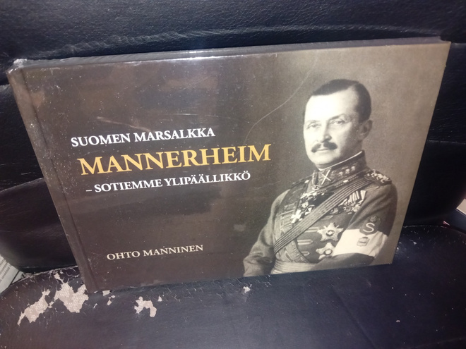 Ohto Manninen  : MANNERHEIM ( SIS POSTIKULU ) UUSI