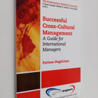 Parissa Haghirian : Successful cross-cultural management ... - pikkukuva 1