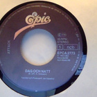 ATTACK  ::  DAG OCH NATT  ::  VINYYLI  7"     SWEDEN    1982 - pikkukuva 3