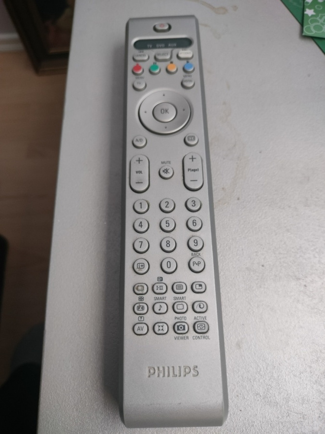 Philips RC4343/01 Kaukosäädin.
