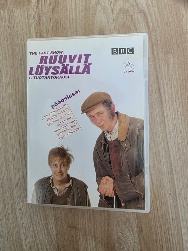 Ruuvit löysällä 1. tuotantokausi