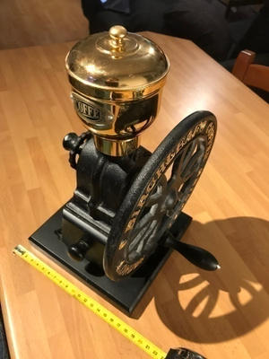 Vintage Kahvimylly - Birchleaf Coffee Grinder