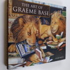 Julie Watts : The art of Graeme Base - pikkukuva 1