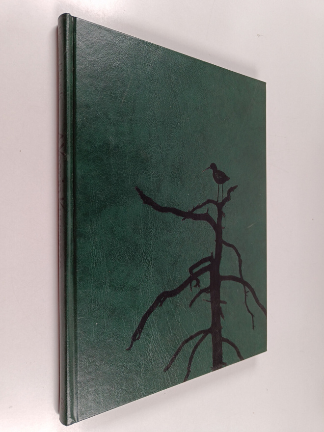 Hannu Hautala : A year in Kuusamo : diary of a Finnish bi...